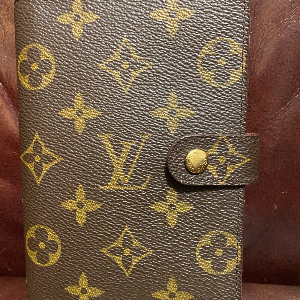 LIKE-NEW Louis Vuitton Monogram Agenda Organizer Notebook +Calendar Inserts⭐️